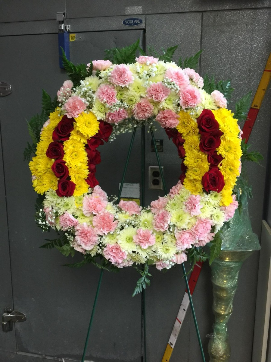 Wreath 18