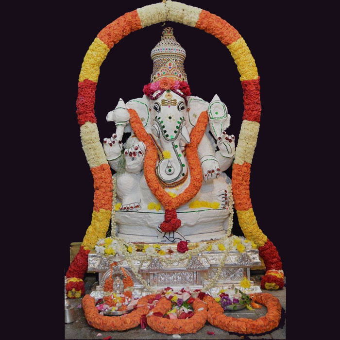 Temple garlands TG 019