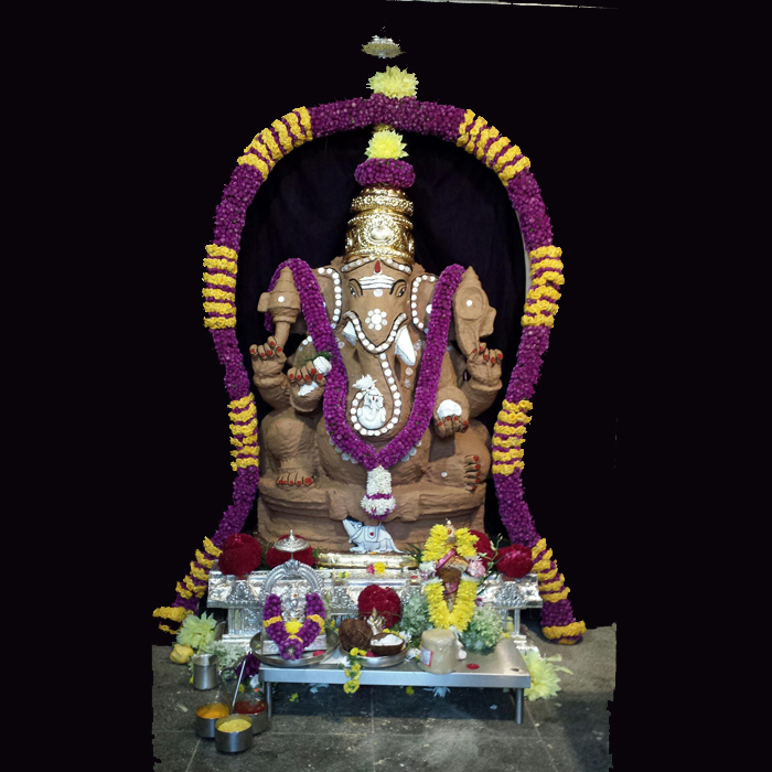 Temple garlands TG022