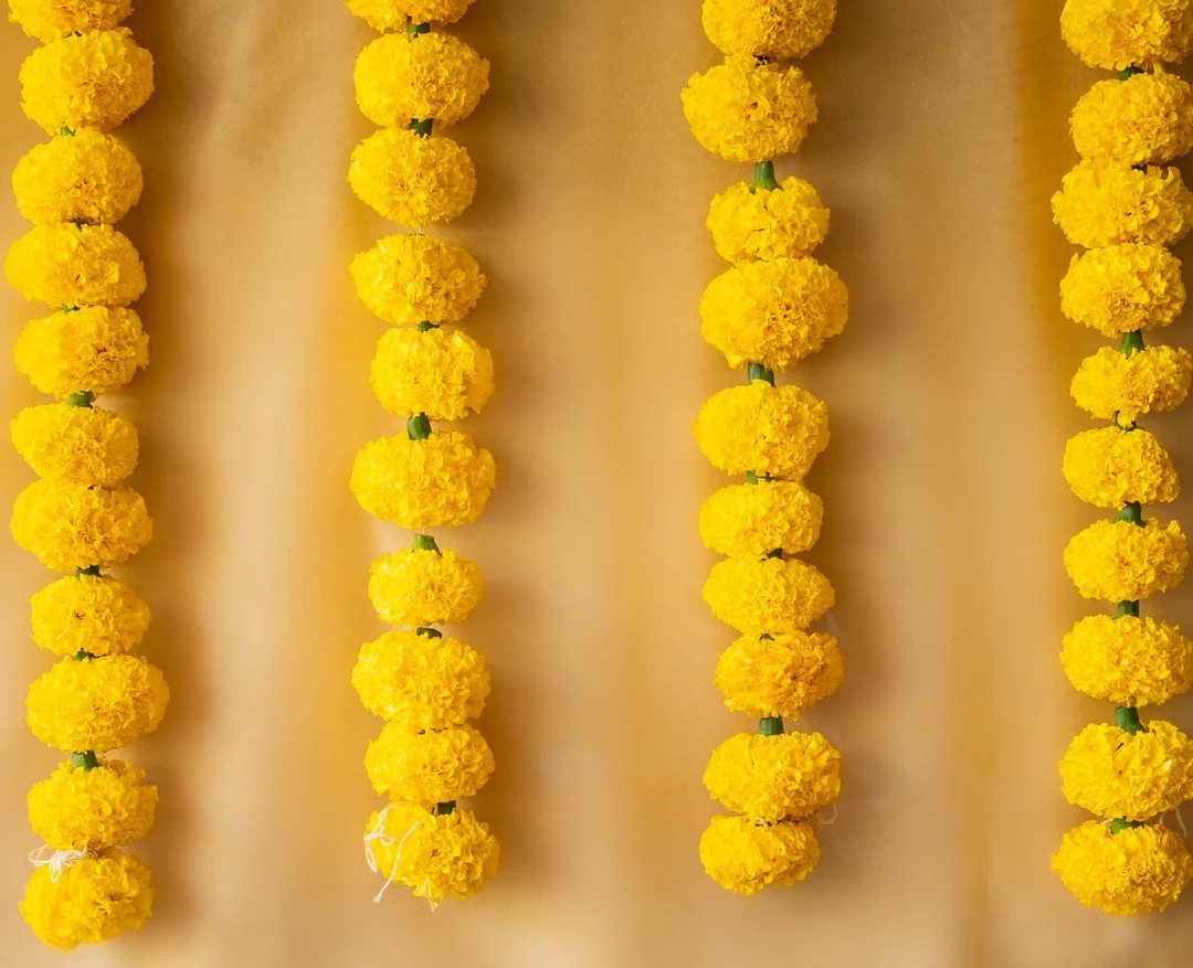 Marigold Strings Yellow 1ft