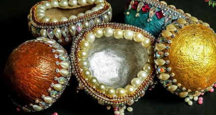 Wedding Decorative Dry Coconuts Style 4