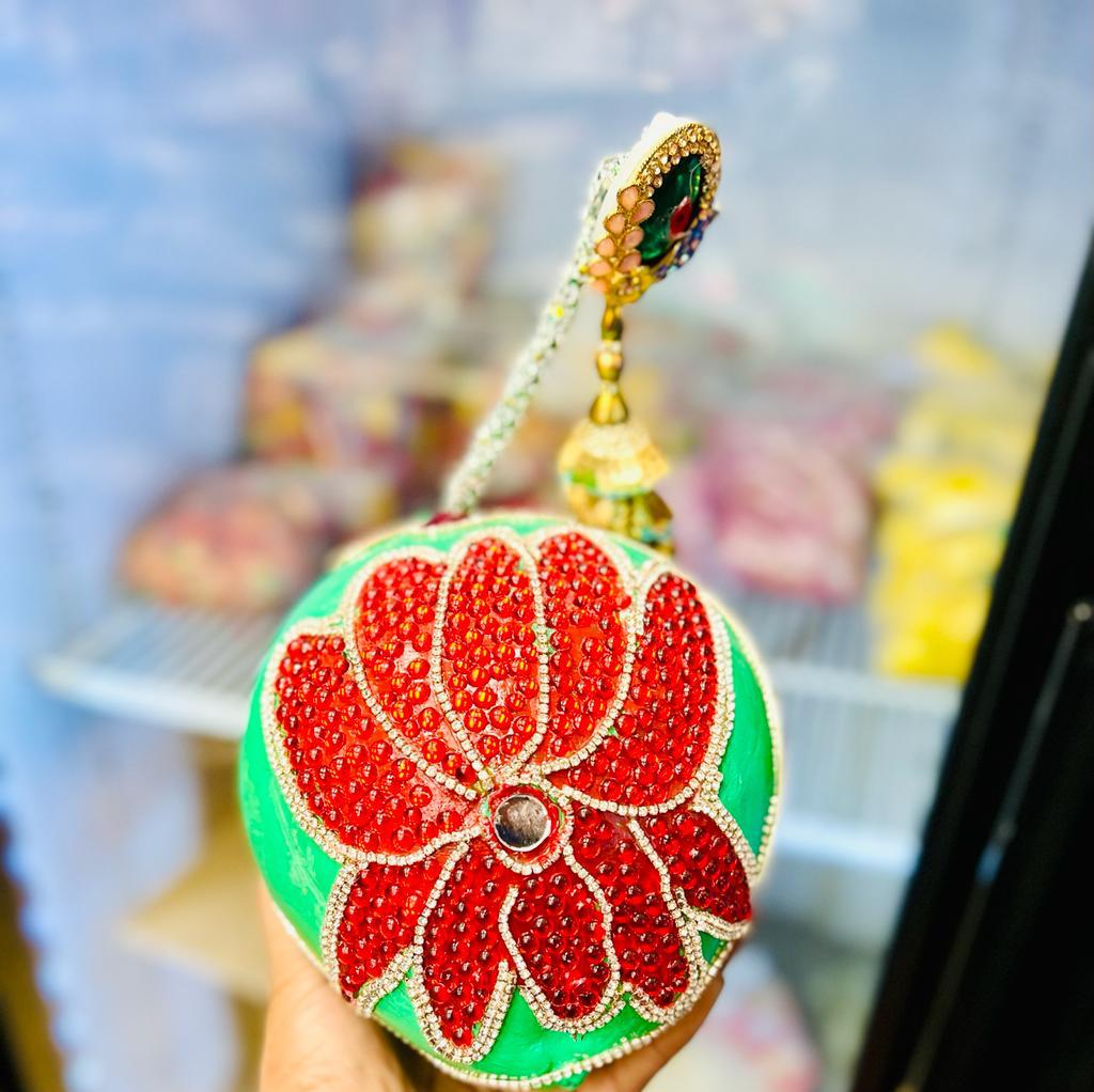 Wedding Decorative Coconuts Style 19